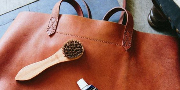 Comment entretenir le cuir de son sac à main : les gestes essentiels